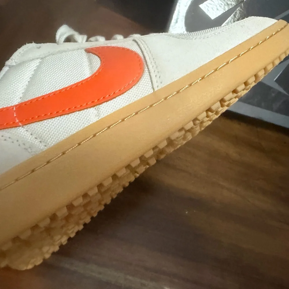 Nike Men's White and Orange Sneakers Nike field general brand new - Picture 7 of 9